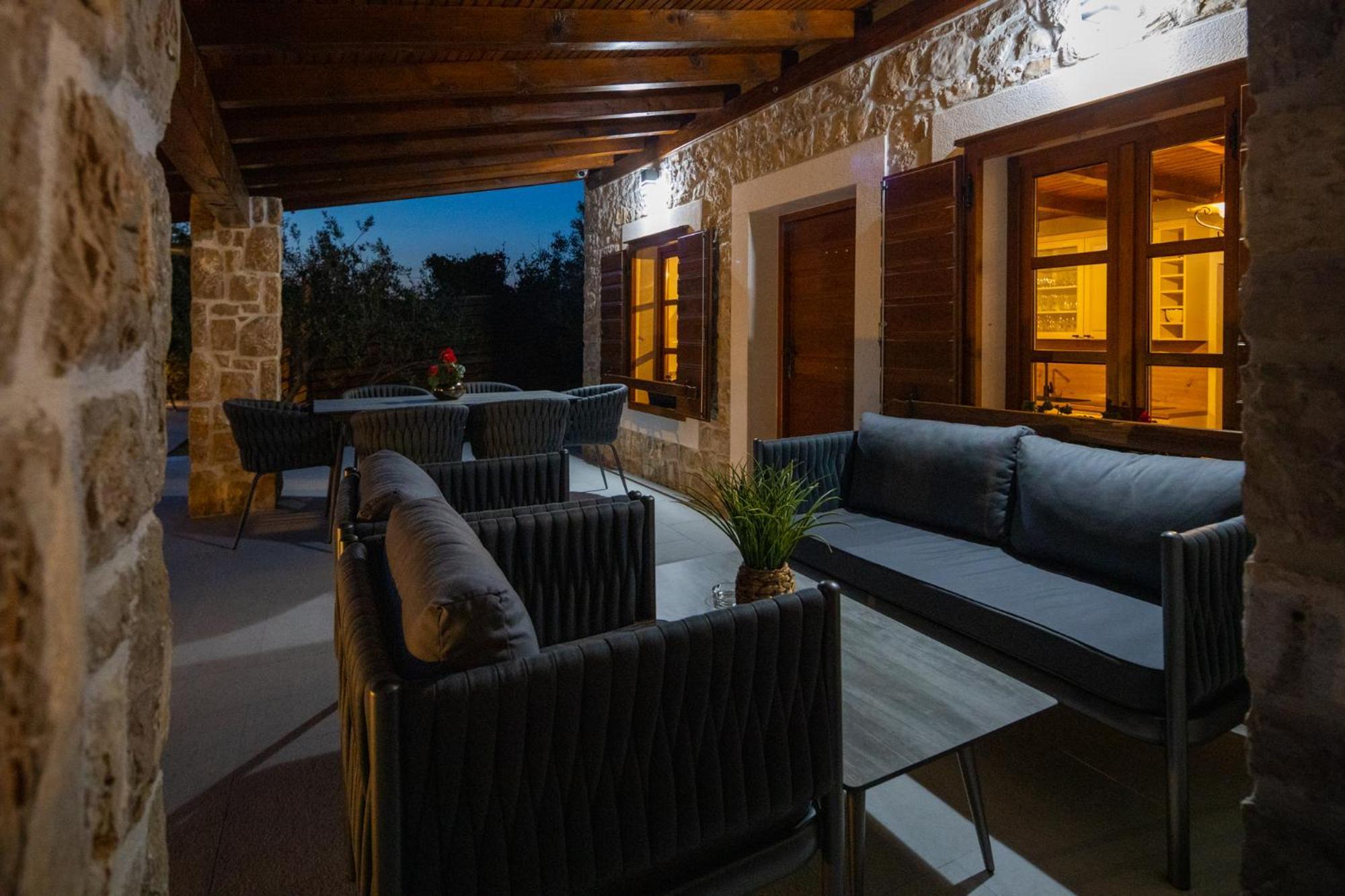 Holiday Home Svemir Drage Dış mekan fotoğraf