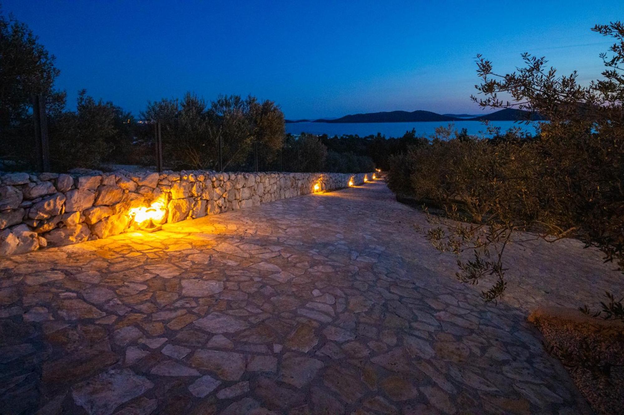 Holiday Home Svemir Drage Dış mekan fotoğraf